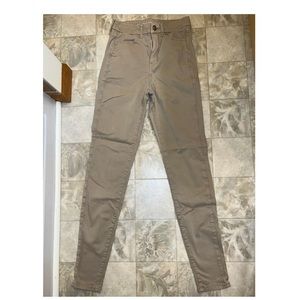 American eagle curvy high rise jegging khaki pants